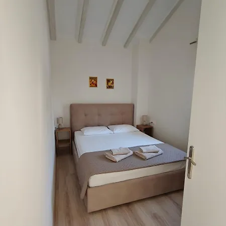 Stablus * Агиос-Георгиос-Пагон